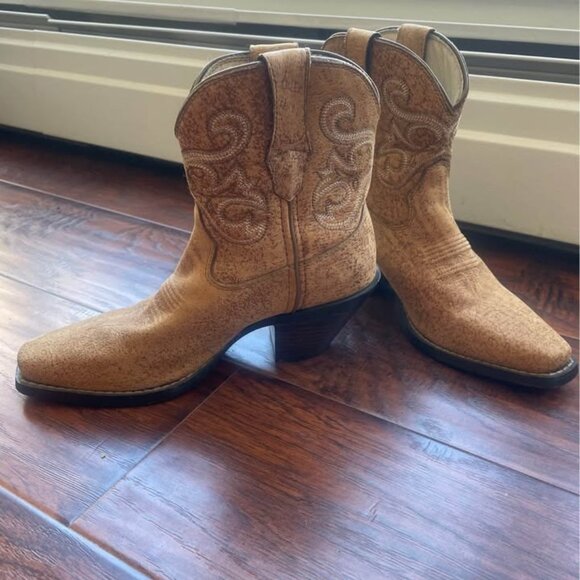 Women's Durango Cowboy boots size 6 - Picture 1 of 3